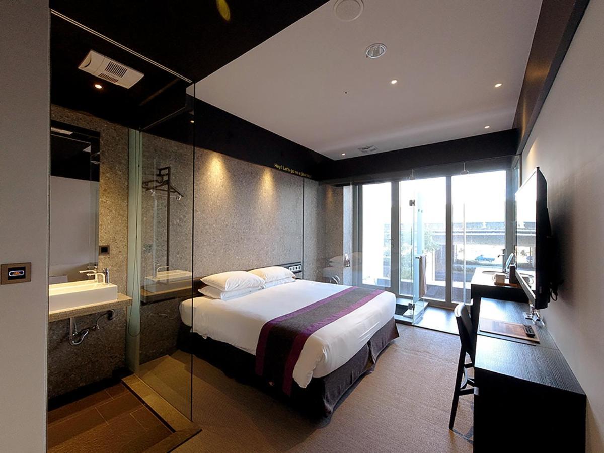 Royal Roi Hotel Taichung Exterior foto